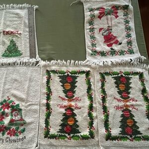 5 Vintage Christmas Themed Hand towels/Kitchen Towels.